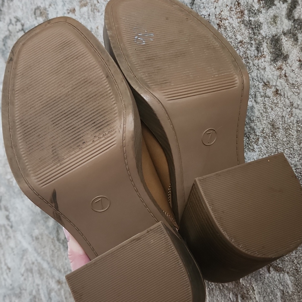 Universal Thread Womens Tess Platform Mule Heels Camel Tan Color Size 7 - Picture 6 of 6